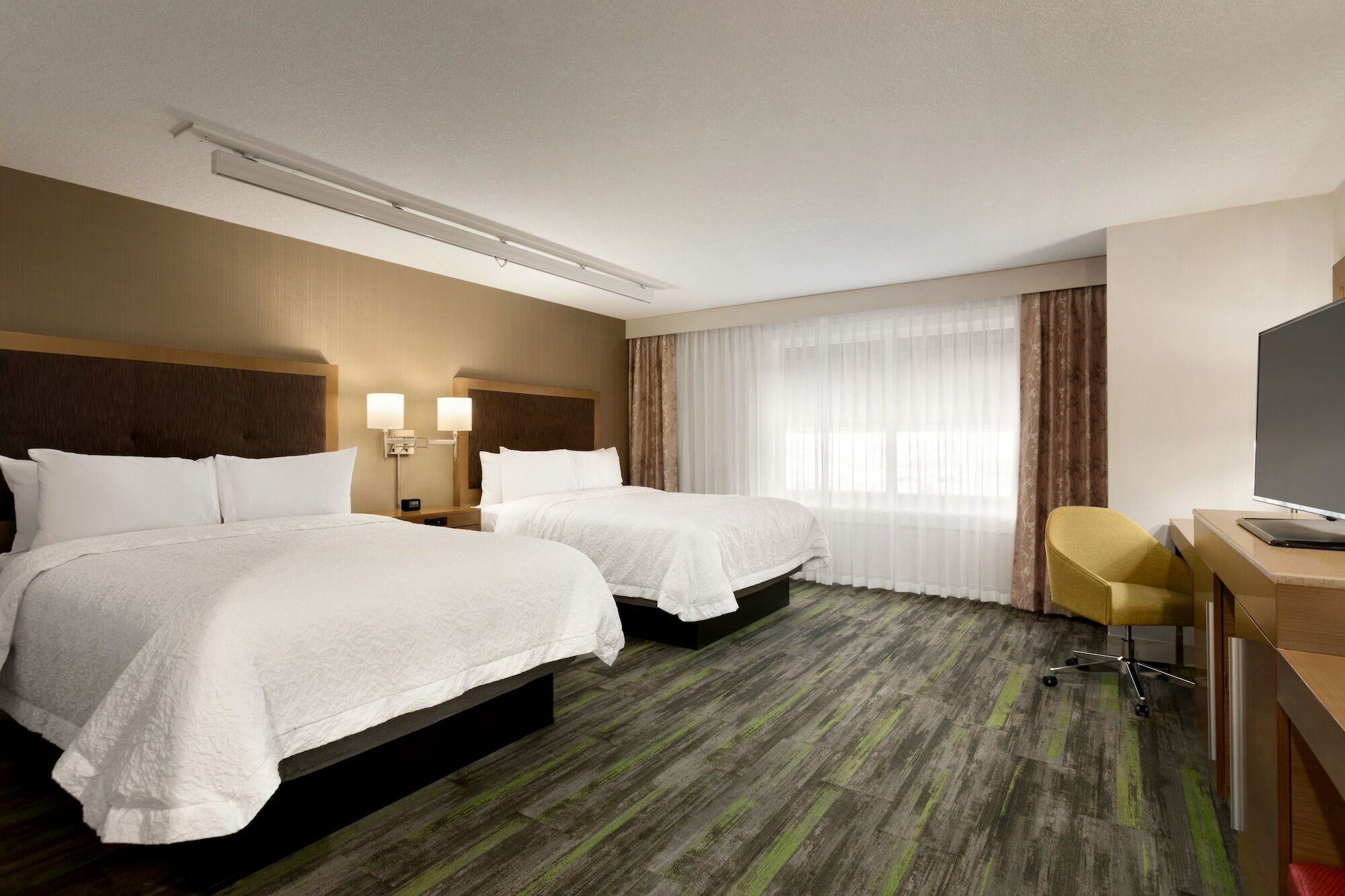 The Landing Hotel & Conference Centre St. Paul Exterior foto